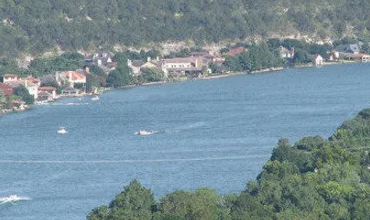 Mount Bonnell
Mt Bonnell
Mount Bonnell Then and Now